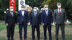 EÜ, bilimin ışığıyla sanayiye yol gösteriyor