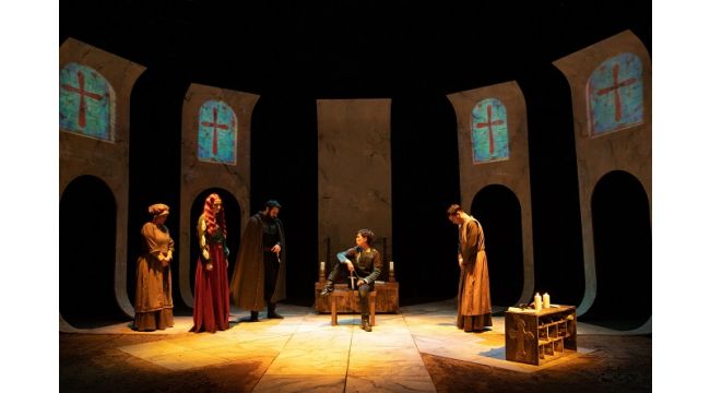 Sevda Şener Sahnesi yenileniyor