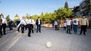  Başkan Soyer Acil çözüm ekipleriyle sahada 