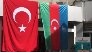 Can Azerbaycan’a Bergama’dan destek 