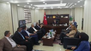 CHP İzmir Milletvekili Kani Beko Hakkari’de