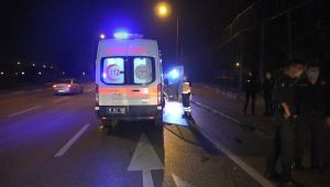 İzmir'de iki otomobil çarpıştı: 4 yaralı