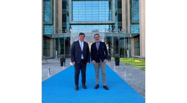 Karşıyaka Stadı için Ankara’da önemli zirve