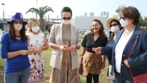 Karşıyakalı 40 kadından mozaik sergisi