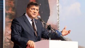 “Milli değerlerimizle oynamaktan vazgeçin, altında kalırsınız”