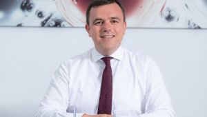 Seferihisar Salon tartışmasına AK Parti’den sert tepki!