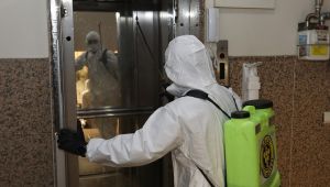 Buca’da 8 bin 247 apartman ilaçlandı 