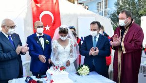 Çadır Kentte Depremzede Çifte Nikah