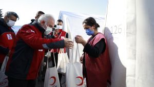 İzmir’in yaralarını sarmaya devam ediyor