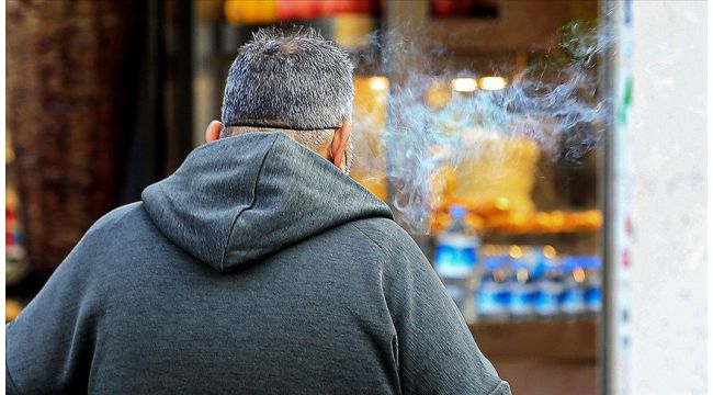 Sigara, Kovid-19 ile enfekte hücre sayısının üçe katlanmasına yol açıyor