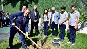 Bornova’da her cana 1 fidan	