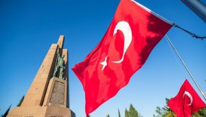 Devrim şehidi Kubilay ve arkadaşları Menemen’de anıldı