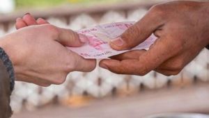 İzmir'de bir terzinin yaklaşık 40 kişiyi dolandırdığı iddiası