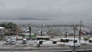 Aliağa Uzun Yıllar Sonra Beyaza Büründü