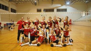 Ayvalıklı Filenin Sultanları Deplasmanda Üç Galibiyet Aldı