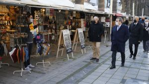 Batur’dan Sevgi Yolu esnafına destek