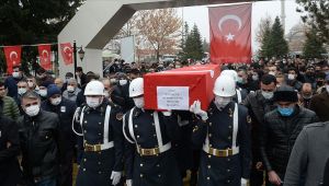 Çelik Malatya'da son yolculuğuna uğurlandı