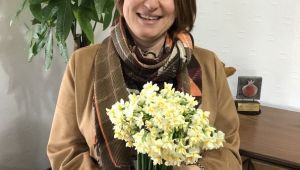 Hasat edilen nergisimiz çöpe gitmesin, evlerimiz mis koksun