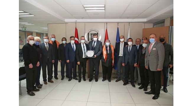 Manisa Dernekleri Birliği’nden Başkan Tugay’a ziyaret