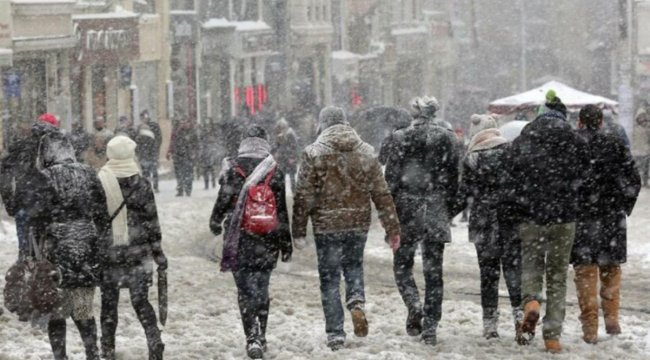 Meteoroloji ve AKOM'dan art arda kar yağışı uyarıları! Sıcaklık 10 dereceye kadar düşecek