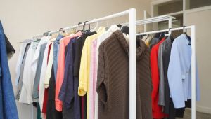 Altınova’daki Sosyal Market’le Yüzler Gülüyor