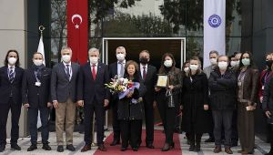 Ege Tıp’ta yenilenen kütüphane ve derslikler törenle açıldı