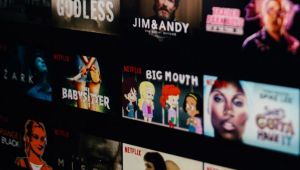 Eve kapanan vatandaş soluğu dijital yayınlarda aldı!