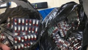 Takside 2 bin 224 uyuşturucu hap ele geçirildi