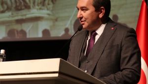 “Zeus Sunağı UNESCO Dünya Mirası Bergama’nındır