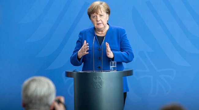 Almanya Başbakanı Merkel: Benim hatam, affınıza sığınıyorum
