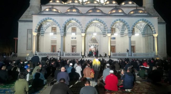 İzmir'de Miraç Kandili idrak edildi