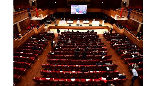 Riskli yapılar için ilk düzenleme Bayraklı’dan