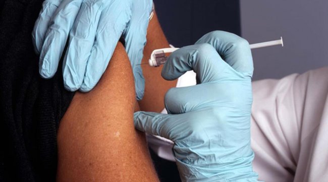 Aşılama çalışmalarında yeni bir safhaya geçildi, 55 yaş üstüne aşılama başladı