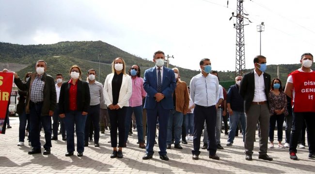 Başkan Sandal, emekçilerle 1 Mayıs'ı kutladı
