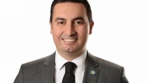 İYİ Parti Genel Başkan Yardımcısı Akburak, İzmir'de konuştu