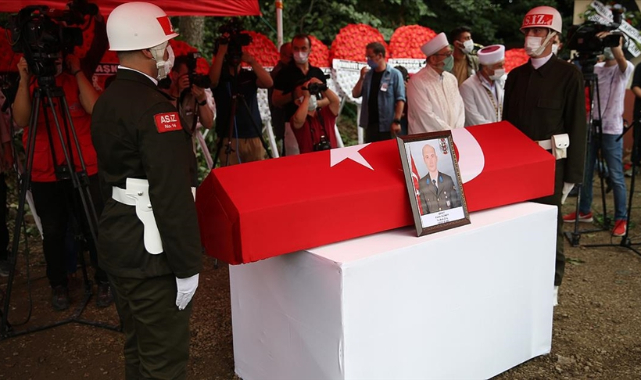 Fırat Kalkanı şehitleri son yolculuklarına uğurlandı