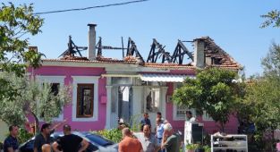 2 tarihi ev kullanılamaz hale geldi