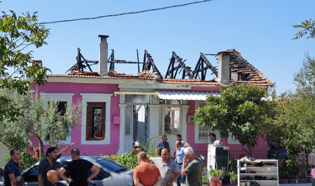 2 tarihi ev kullanılamaz hale geldi