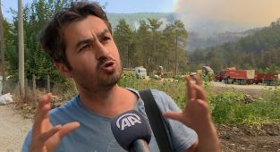 Antalya'daki orman yangında zor anlar yaşayan gazeteciler konuştu