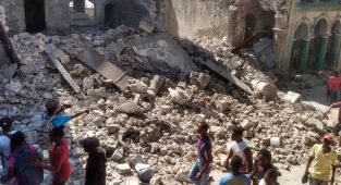 Haiti'de 7,2 büyüklüğünde deprem