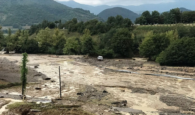 İçişleri Bakan Yardımcısı Çataklı'dan Bartın ve Sinop'taki yağışlarla ilgili açıklama: Gerekli müdahaleler yapılıyor