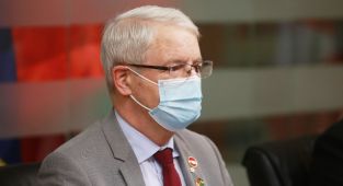 Kanada Dışişleri Bakanı: Tahliyeler için Taliban’la müzakere yapacağız