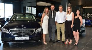 Mercedes-Benz Mengerler Egemer’den Yeni Showroom