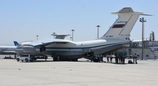 Rus uçakları tahliye için Kabil'de