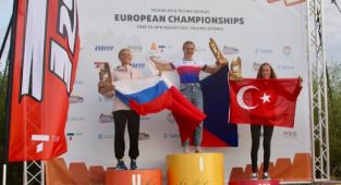 Rüzgar sörfünde Urla’ya Avrupa Şampiyonluğu 