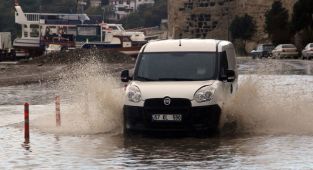 Sinop Valiliğinden kuvvetli yağış uyarısı geldi