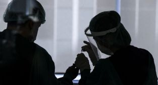 Türkiye'de 19 bin 949 kişinin Kovid-19 testi pozitif çıktı