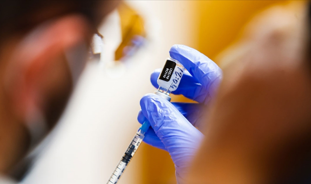 Üçüncü doz Kovid-19 aşısı hastalığı ağır geçirme riskini yüzde 97 azaltıyor