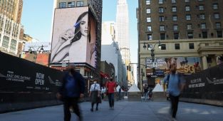 ABD'de Kovid-19 nedeniyle son 24 saatte 1258 kişi hayatını kaybetti