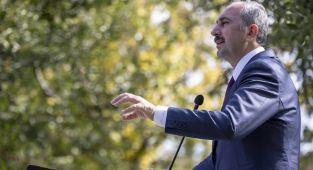 Adalet Bakanı Gül: Hiçbir zaman hiçbir şekilde terörle mücadelede gevşeme olmayacak